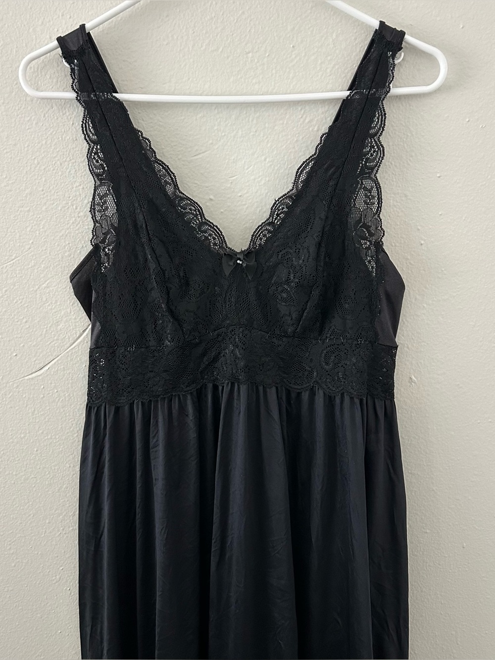 Vintage Shadowline Long Nightgown Lace Bodice Empire Nylon Intimate Size M Black - Picture 2 of 9